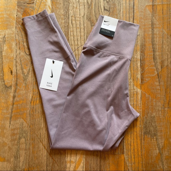 Nike Yoga 7/8 Length - Small - Picture 1 of 7
